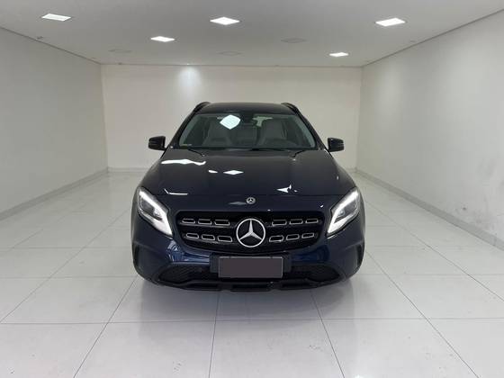 MERCEDES-BENZ GLA 200 1.6 CGI FLEX ADVANCE 7G-DCT